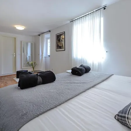 Andro Penzion 3*