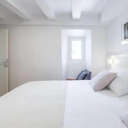 Andro 두브로브니크