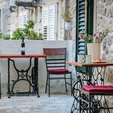 Andro Guest house