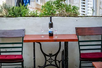 Andro 杜布罗夫尼克