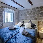 Andro Dubrovnik