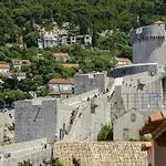 Andro Gostinjska kuća 3*