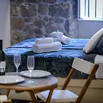 Andro Πανσιόν